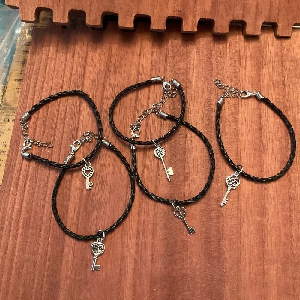 Set of 6 bracelets with key charms, just made!